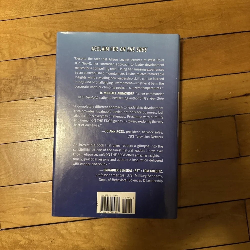 Alison Levine‎ On the Edge Leadership Lessons Mount Everest Hardcover Excellent
